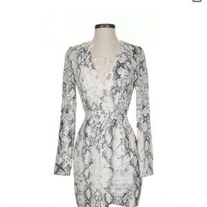 Gianni Bini Snakeskin Print Long Sleeve Dress